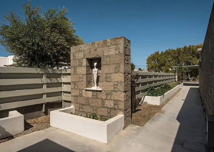 アパートホテル Melagrana 4*