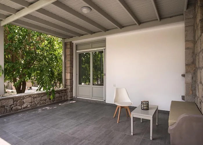 アパートホテル Melagrana 4*