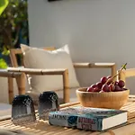 Apartahotel Melagrana Adamantas (Milos)