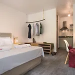 Melagrana 4* Adamantas (Milos)