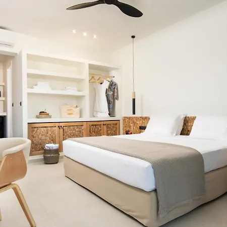 Melagrana Aparthotel Adamantas (Milos)