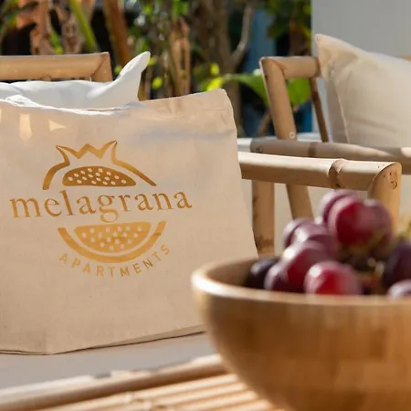 Melagrana Adamantas (Milos)