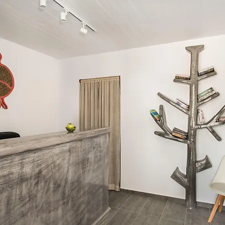 Lägenhetshotell Melagrana Adamantas (Milos)