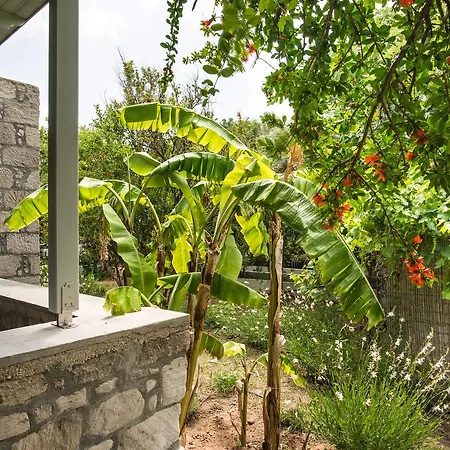 Melagrana Aparthotel